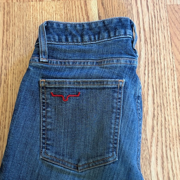 Kimes Ranch Chloe - Picture 2 of 4